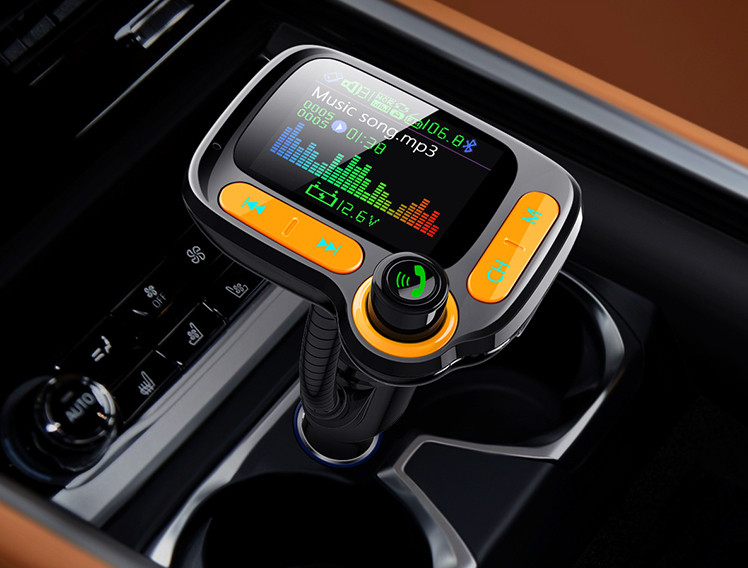 MP3 raidītājs ar Dual USB un brīvroku funkciju - modelis C86