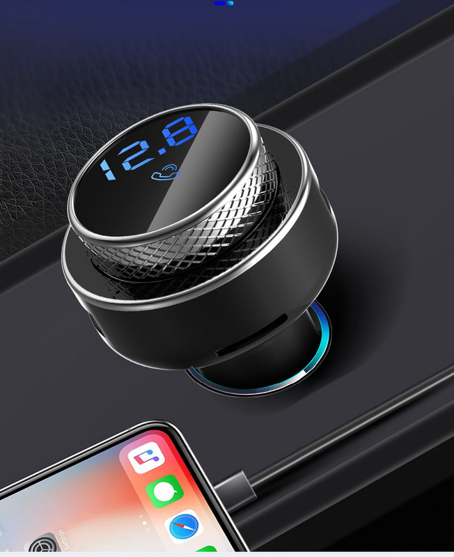 Autós adó kihangosítóval és LED képernyővel