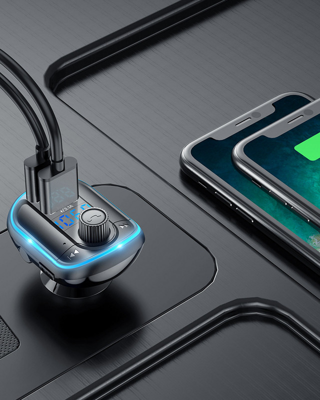 Daudzfunkcionāls raidītājs ar USB lādētāju un Bluetooth