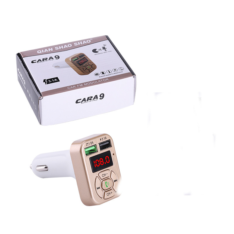 Autós adó Bluetooth és FM funkcióval