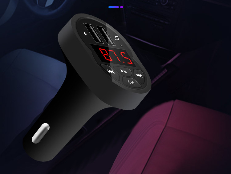 MP3 autós adó Bluetooth és FM funkcióval