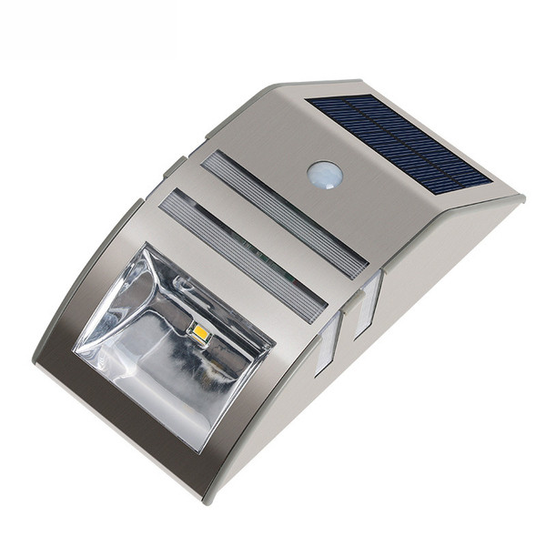 Vandeniui atspari nerūdijančio plieno lempa sodui