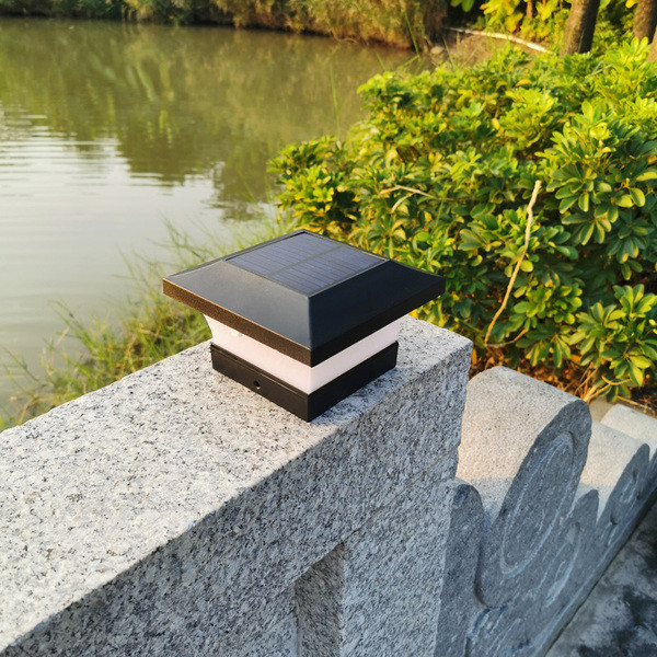 Αδιάβροχη ηλιακή λάμπα για τον κήπο