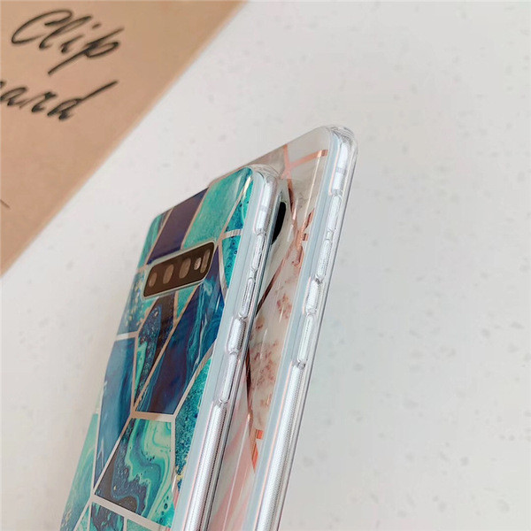 Szilikon tok Samsung S10-hez márvány hatású és geometrikus formákkal