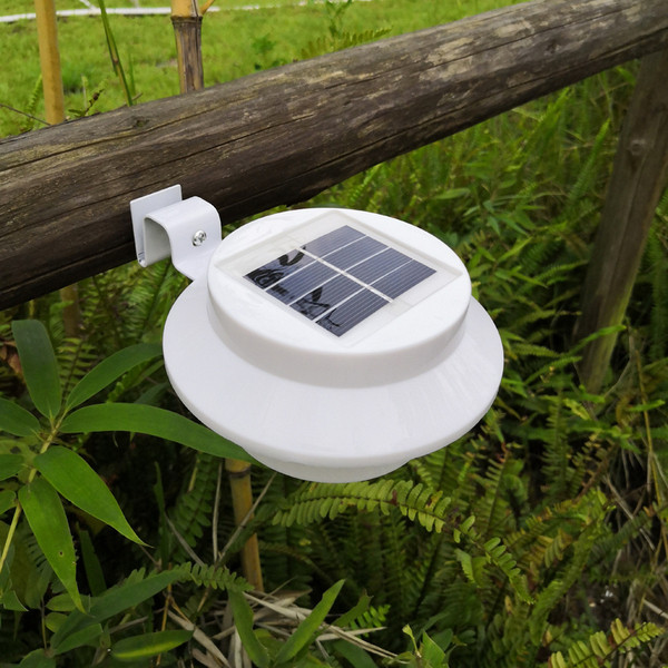 Āra saules ūdensnecaurlaidīga dārza lampa