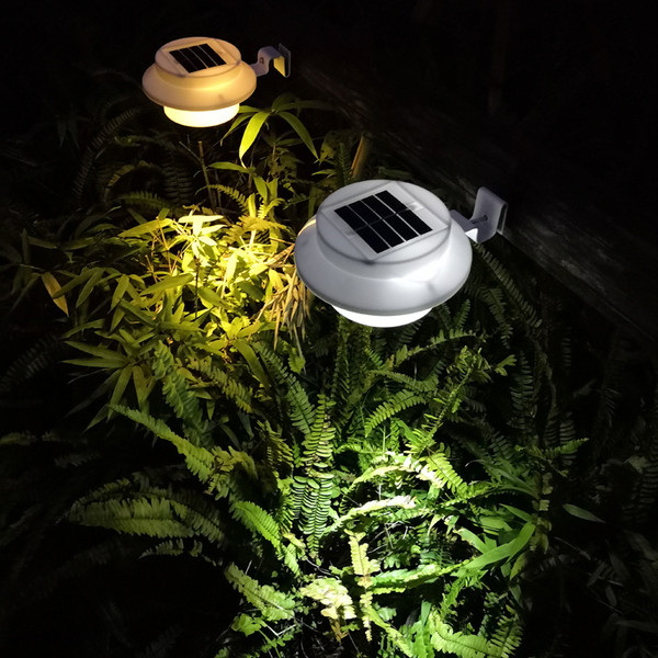 Āra saules ūdensnecaurlaidīga dārza lampa