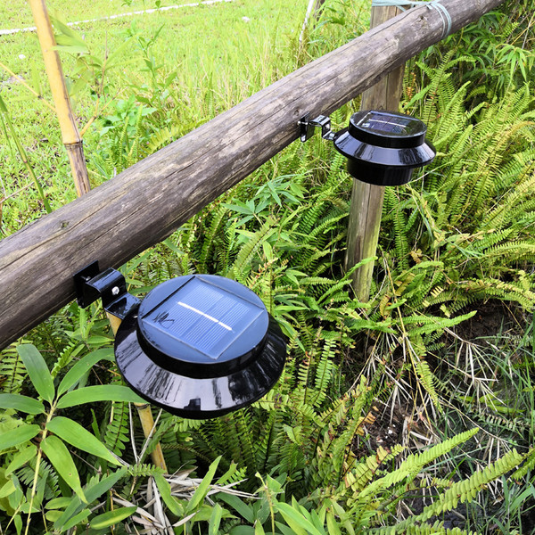 Āra saules ūdensnecaurlaidīga dārza lampa