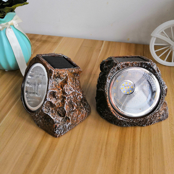 Vízálló napelemes reflektor lámpa kő formájú, udvarra alkalmas