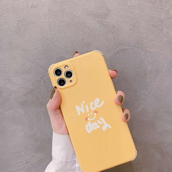 Maska za Iphone 11 Pro sa natpisom i osmijehom