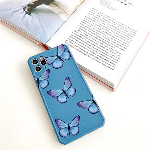 Tok iPhone 11 Pro Max készülékhez pillangókkal