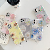 Lilledega silikoonümbris Iphone 11 Pro Maxile