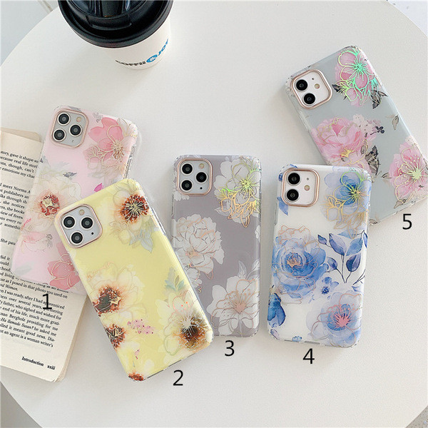 Lilledega silikoonümbris Iphone 11 Pro Maxile