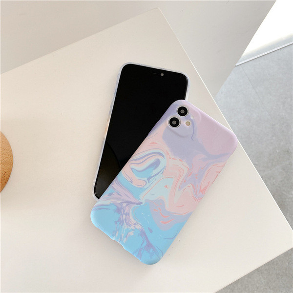 Husa multicolora pentru Iphone 11 - doua modele