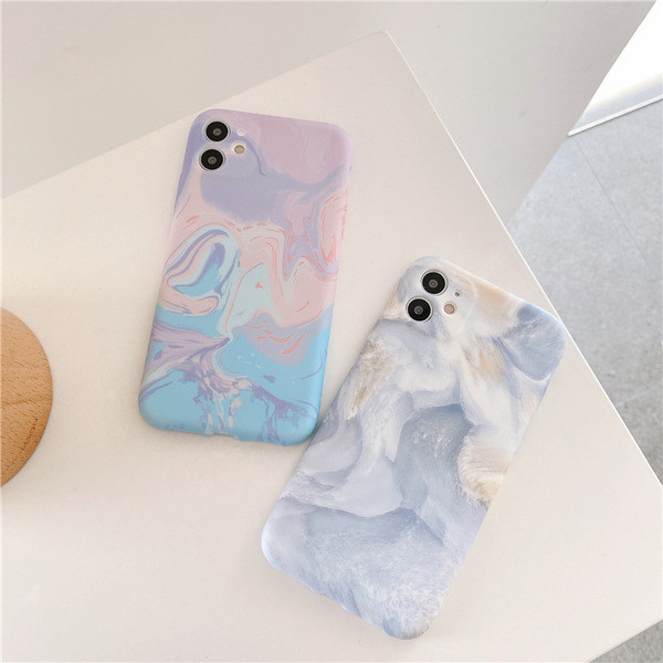 Husa multicolora pentru Iphone 11 - doua modele