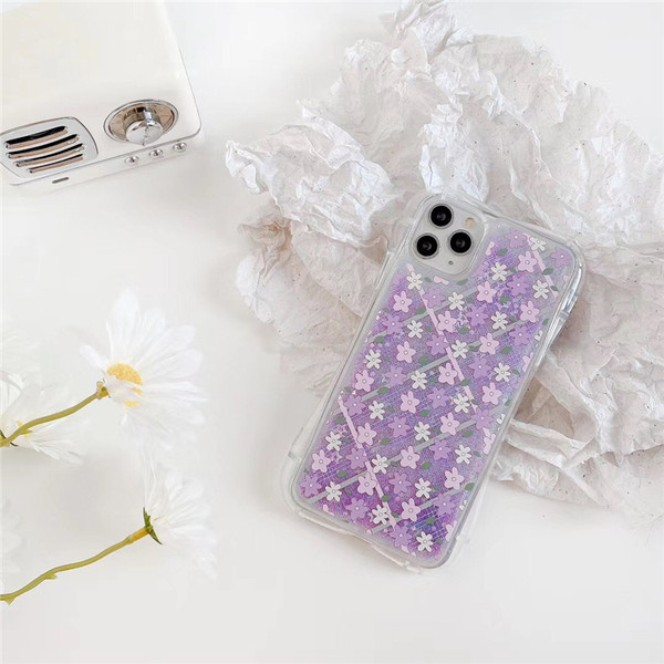 Διαφανής θήκη σιλικόνης με λουλούδια σε μωβ χρώμα