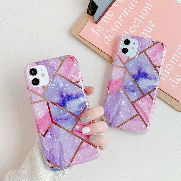 Husa multicolora pentru Iphone 11 cu efect de marmura