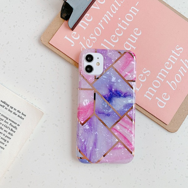 Husa multicolora pentru Iphone 11 cu efect de marmura