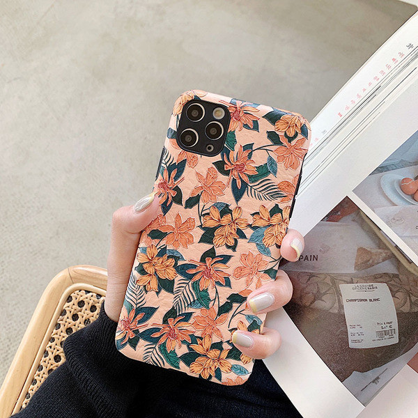 Mitmevärviline lilleümbris telefonile Iphone 11 Pro Max