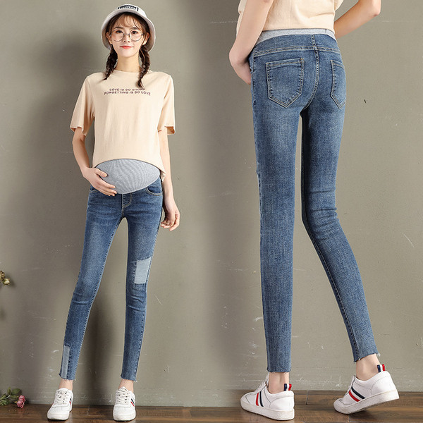 Jauns sieviešu džinsu modelis Slim modelis grūtniecēm