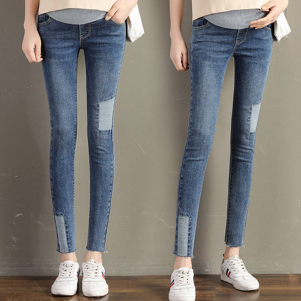 Jauns sieviešu džinsu modelis Slim modelis grūtniecēm