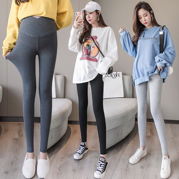 Igapäevased naiste retuusid rasedatele mustas ja hallis