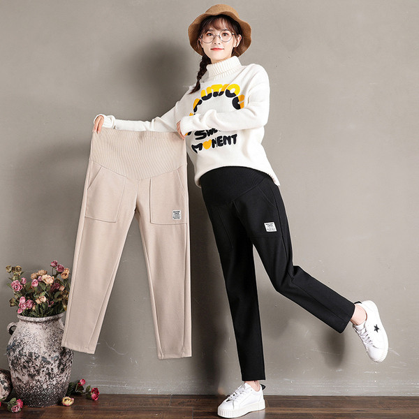 Laisvalaikio moteriškos kelnės nėščiosioms aukštu juosmeniu