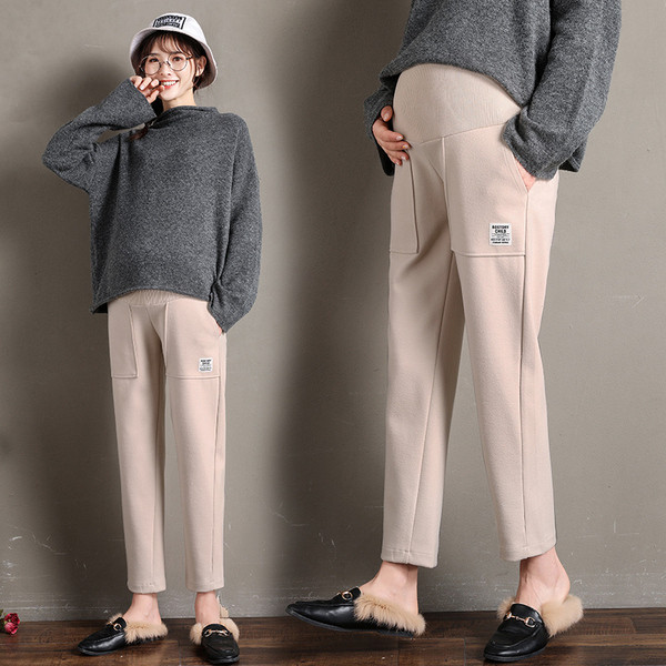 Laisvalaikio moteriškos kelnės nėščiosioms aukštu juosmeniu