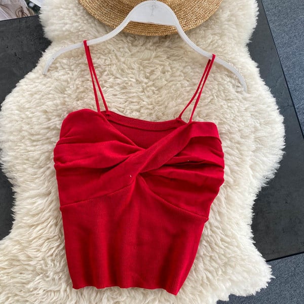 Sieviešu īss topus ar plānām lencēm