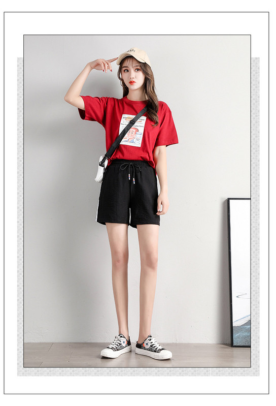 Naiste taskutega spordipüksid