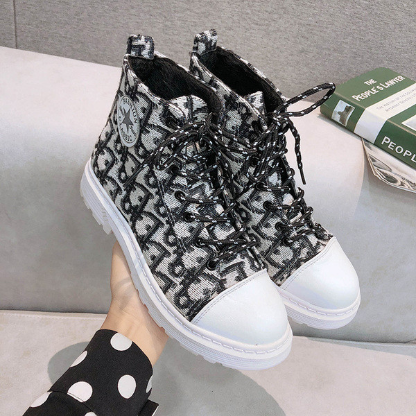 Sieviešu rudens kedas ar saitēm divās krāsās