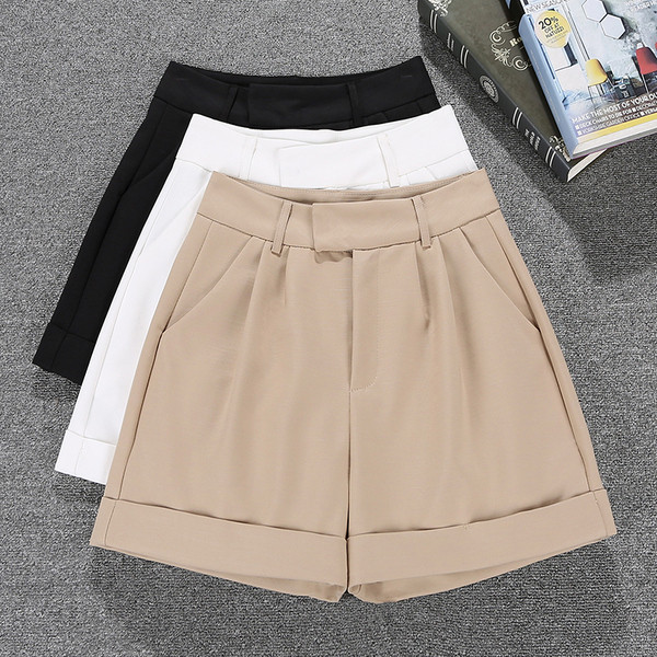 Új modell női rövidnadrág zsebes széles modellel