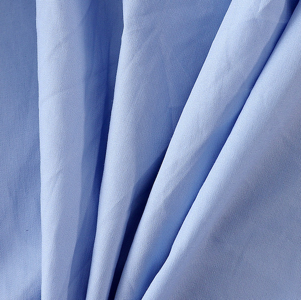 Női ing klasszikus gallérral és hosszú ujjal