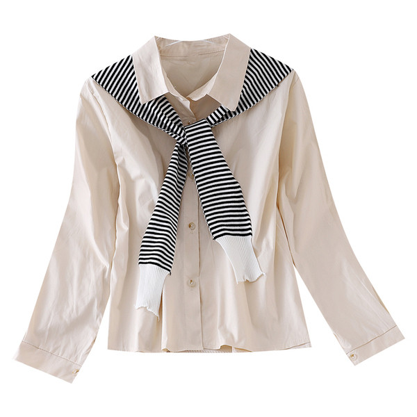 Női ing klasszikus gallérral és hosszú ujjal