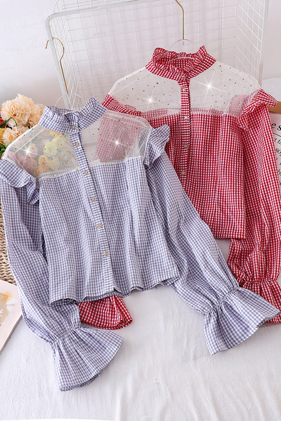 Női kockás ing gombokkal és hosszú ujjú