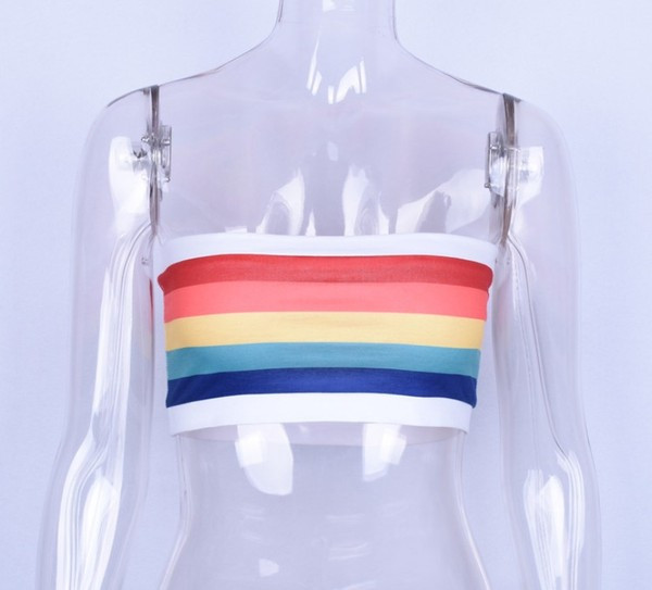 Napi női mellszoba színes mintával