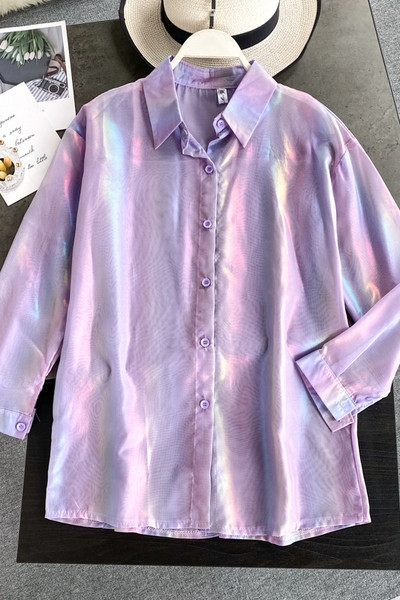 Cămașă de damă cu guler clasic și efect strălucitor