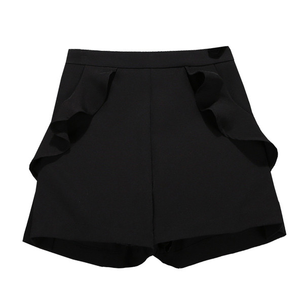 Sieviešu šorti ar cirtām – augstu vidukli