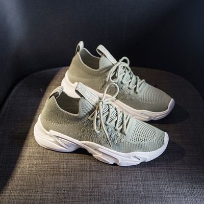 Sporty-casual γυναικεία αθλητικά παπούτσια με κορδόνια και λευκή σόλα