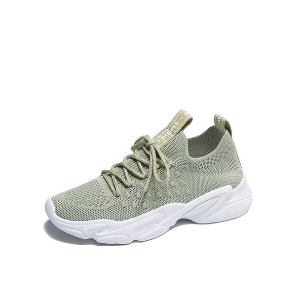 Sportiskas ikdienas sieviešu kedas ar mežģīnēm un baltu zoli