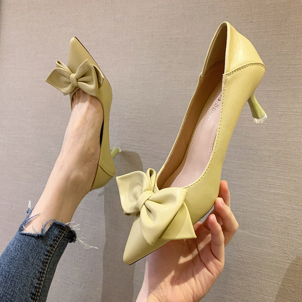 Pantofi de dama eleganti cu panglica - model ascutit