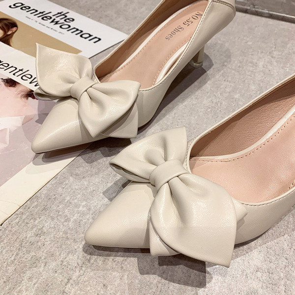 Pantofi de dama eleganti cu panglica - model ascutit