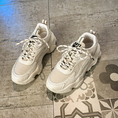 Sieviešu kedas ar šņorēm un 6 cm platformu