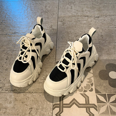 Γυναικεία πάνινα παπούτσια με τραχιά σόλα 6 cm σε μαύρο και άσπρο χρώμα