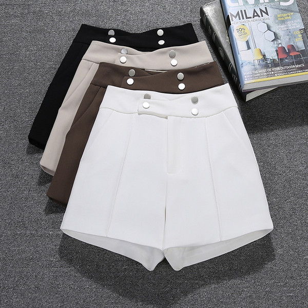 Vabaaja naiste lühikesed püksid kõrge vöökohaga mudeliga