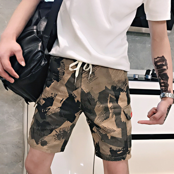 Nyári rövidnadrág oldalzsebekkel