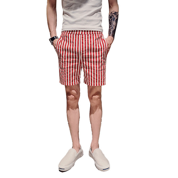 Svītraini šorti ar kabatām