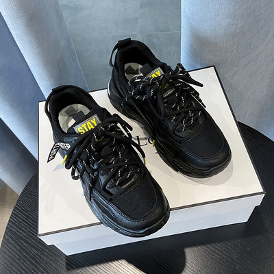 JAUNS sieviešu kedu modelis ar šņorēm un biezu zoli vairākās krāsās