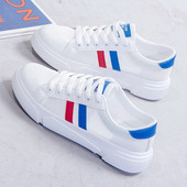 Sieviešu kedas ar apmalēm un mežģīnēm divās krāsās