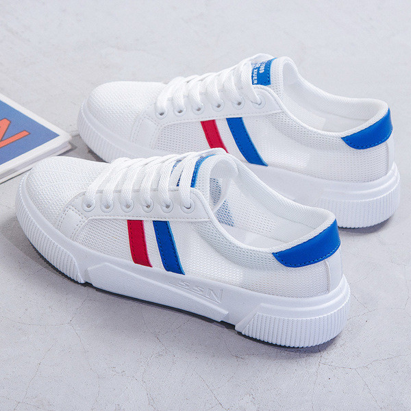 Sieviešu kedas ar apmalēm un mežģīnēm divās krāsās