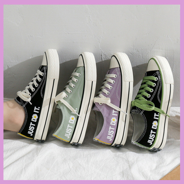 Casual γυναικεία αθλητικά παπούτσια με κορδόνια και κέντημα